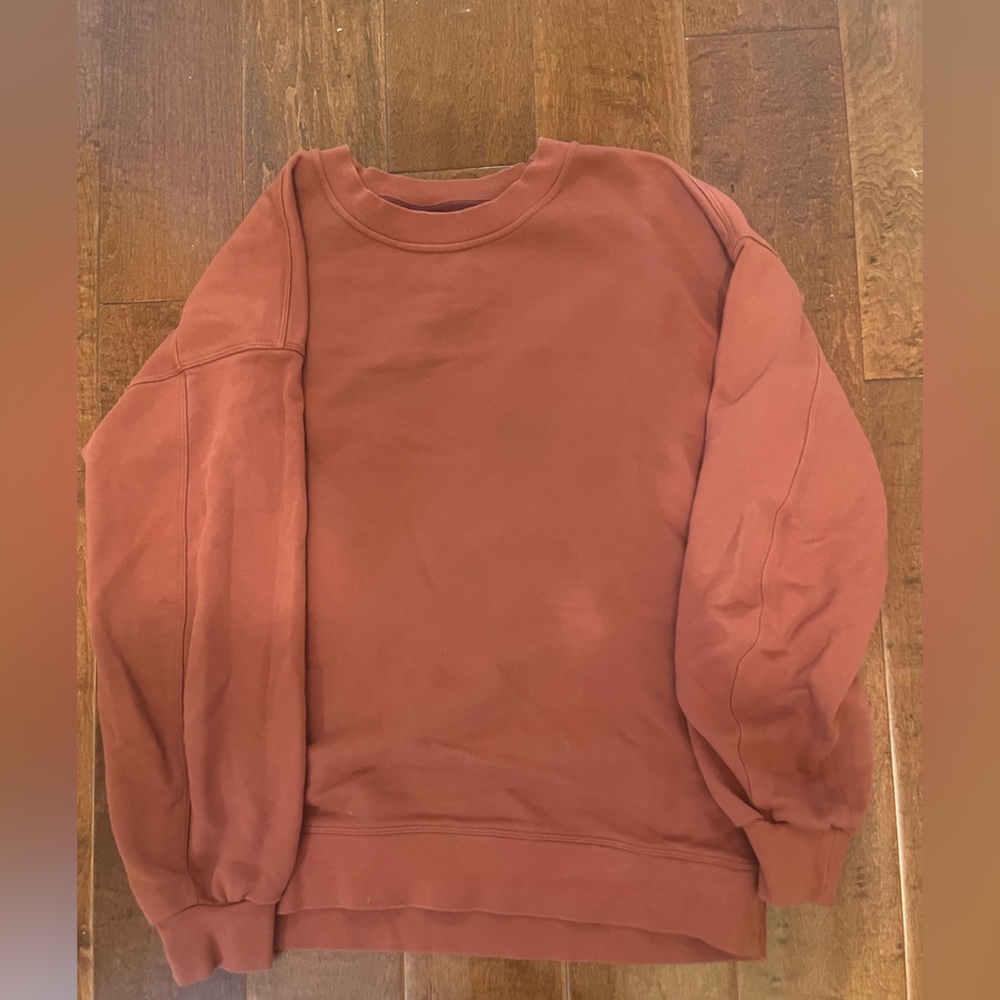 Women’s lululemon perfectly oversized Savannah (orange/red) color size 6